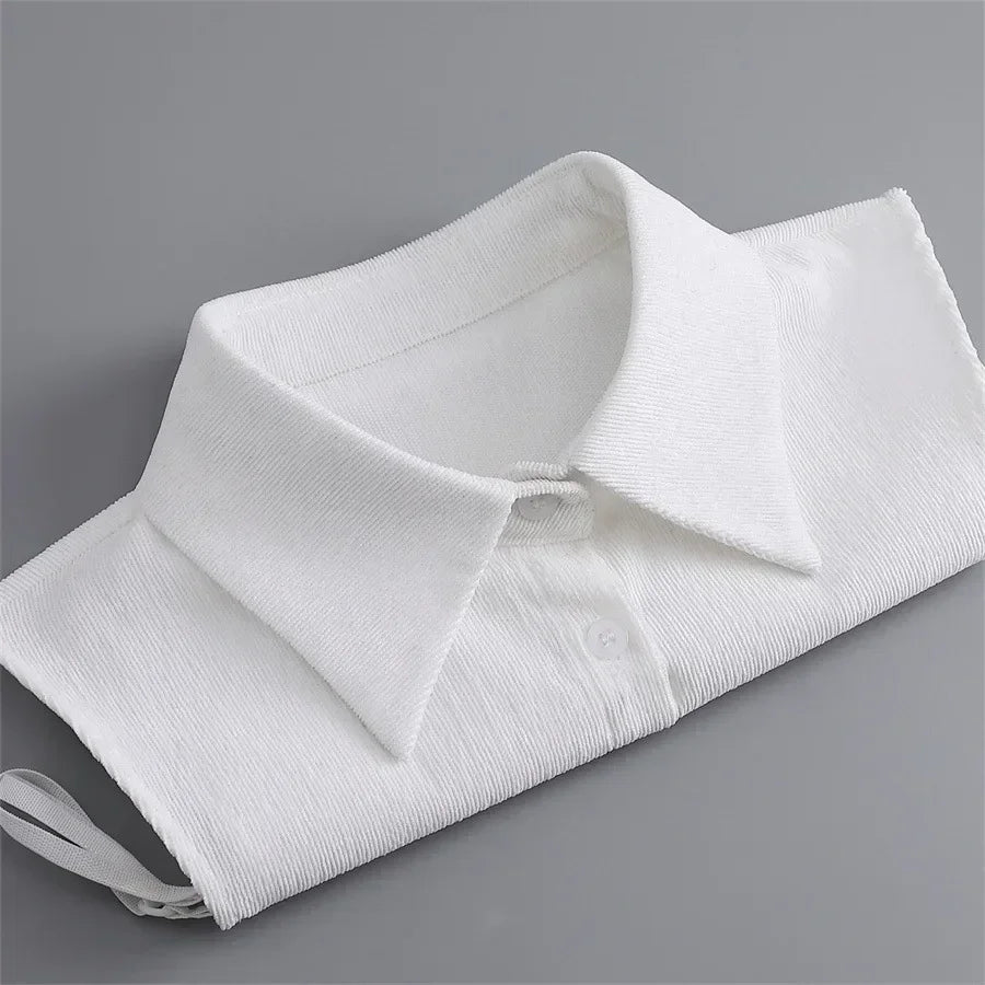 Daisy - Chic Ruffled Collar