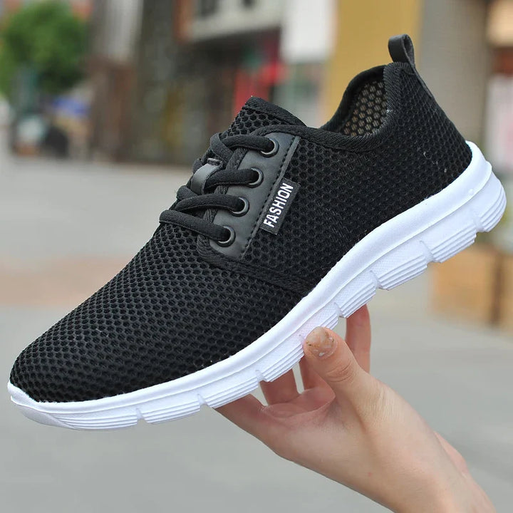 Clover - Breathable Sneaker