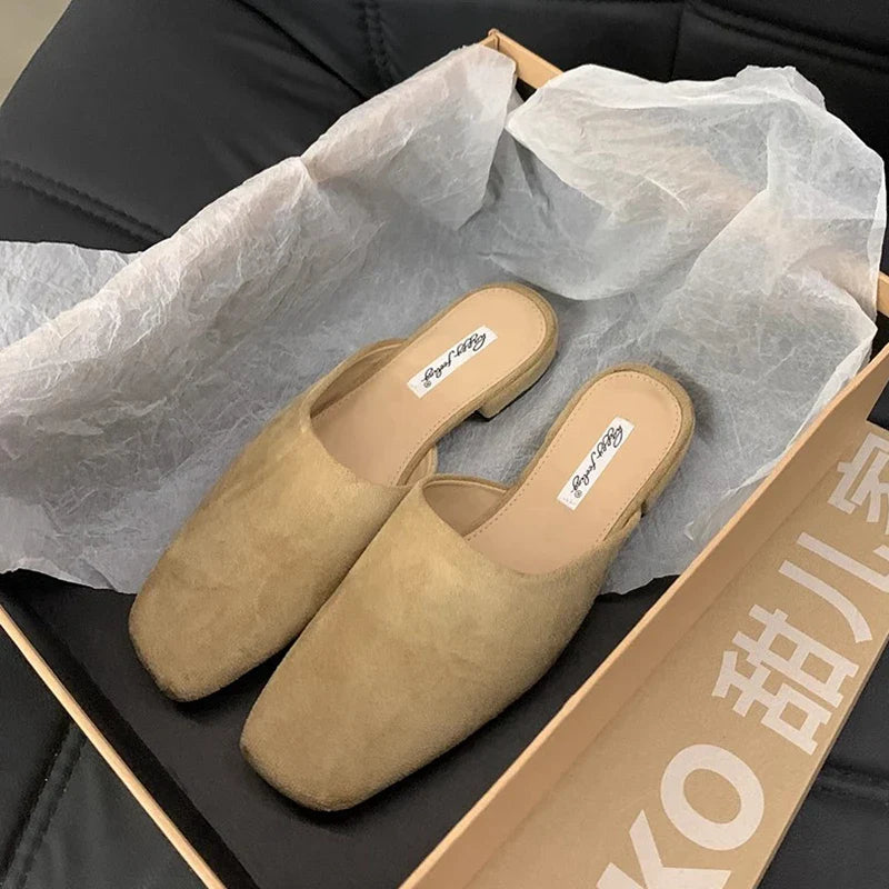 Hailey - Soft Slide Sandal