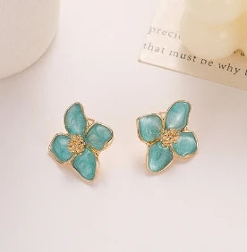 Dixie - Luminous Floral Earrings
