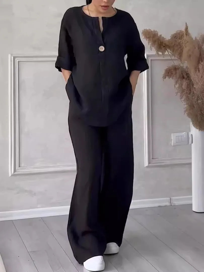 Vanessa - Flowing Linen Blouse