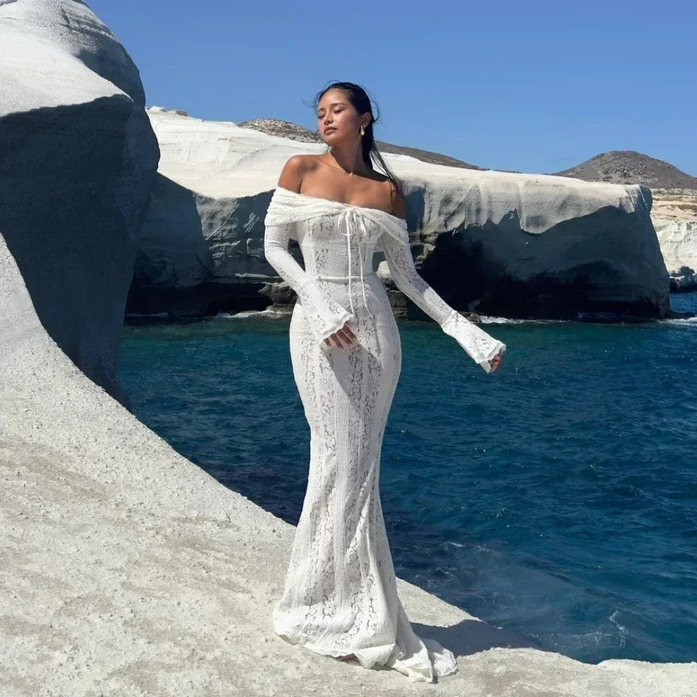 Hannah - Elegant Lace Maxi Dress