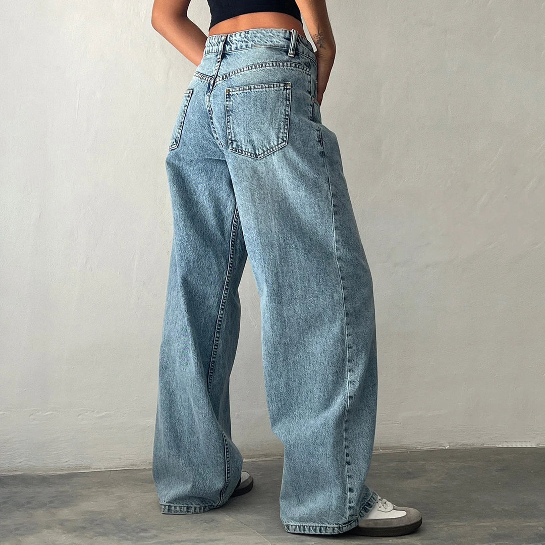 Urmi - Relaxed Denim Pants