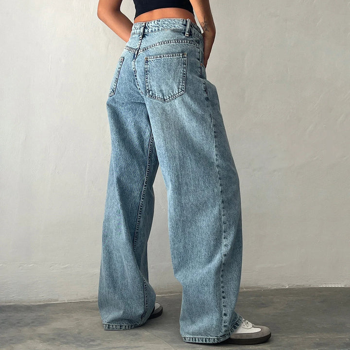 Urmi - Relaxed Denim Pants