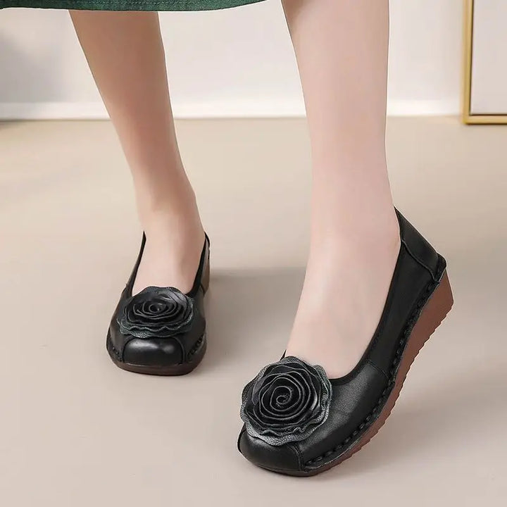 Miranda - Plush Floral Sandal
