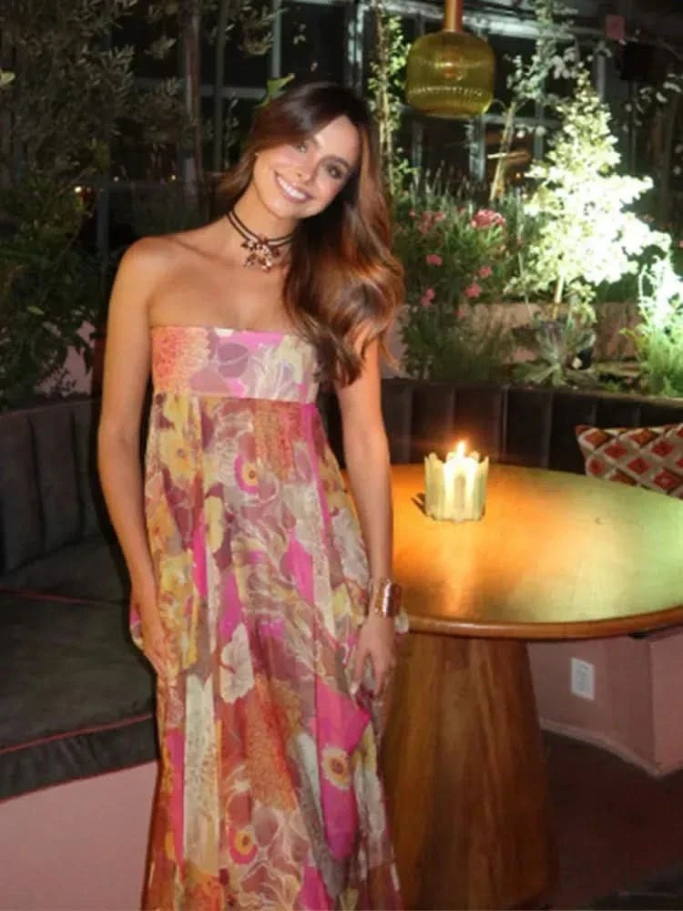 Zaneta - Airy Floral Maxi Dress
