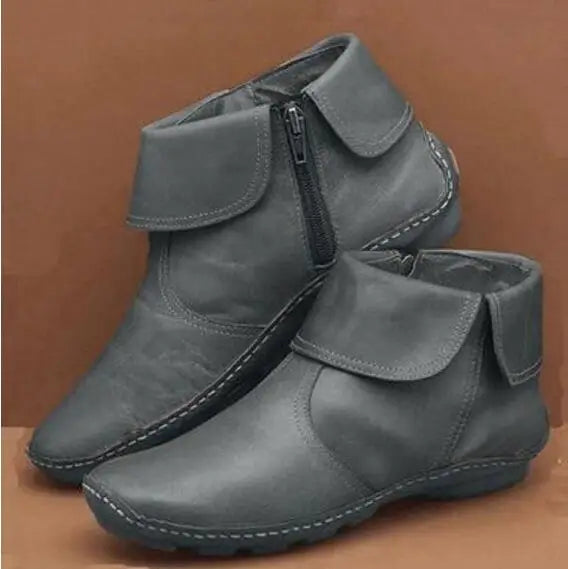 Nevaeh - Relaxed Leather Boots