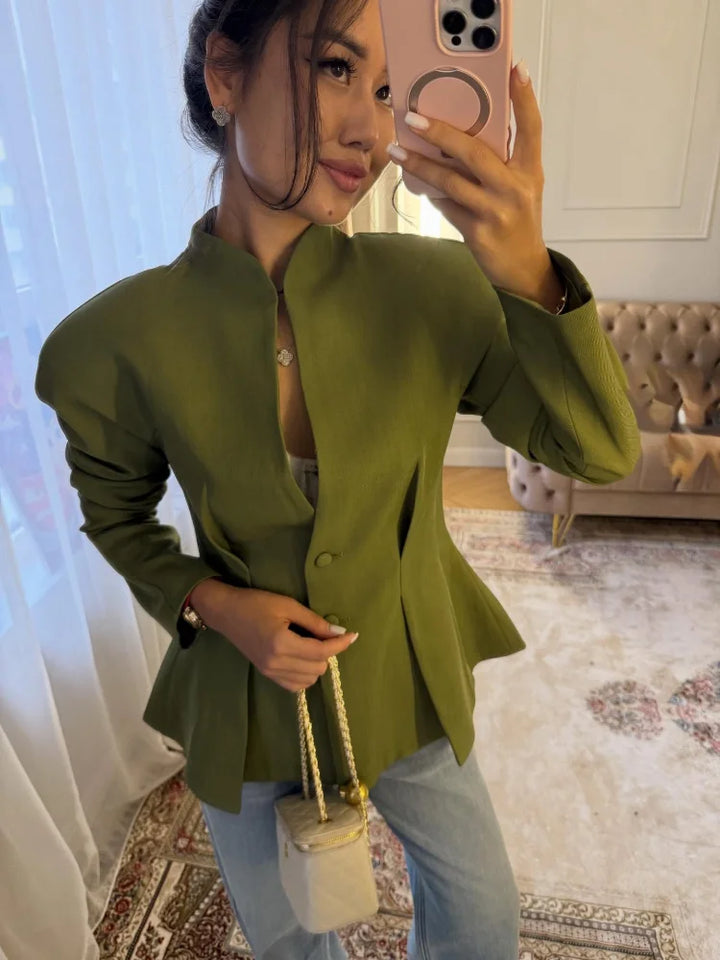 Xabrina - Chic Structured Blouse
