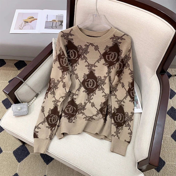 Daphne - Elegant Wool Sweater