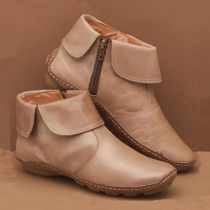 Nevaeh - Relaxed Leather Boots