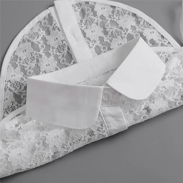 Daisy - Chic Ruffled Collar