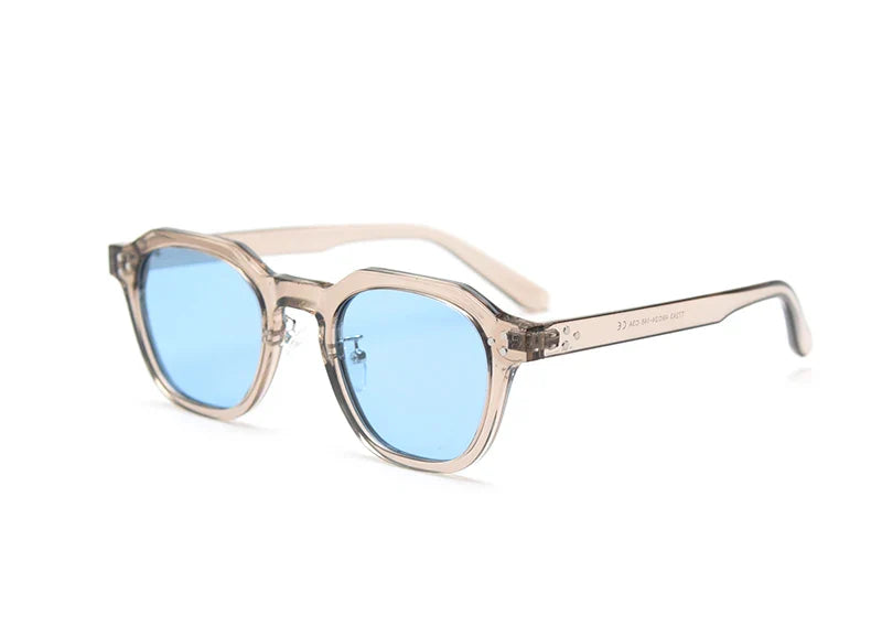 Quincy - Sleek Retro Sunglasses