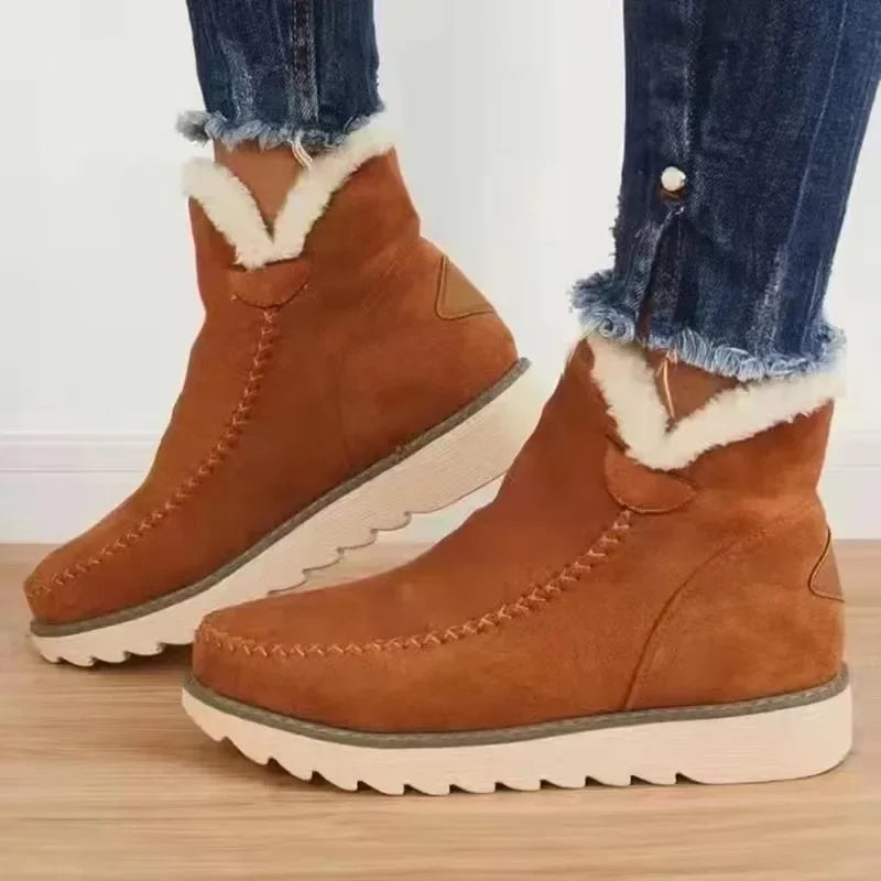 Jamie - Cozy Suede Boots