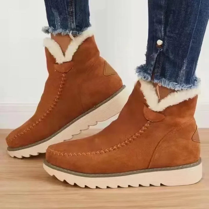 Jamie - Cozy Suede Boots