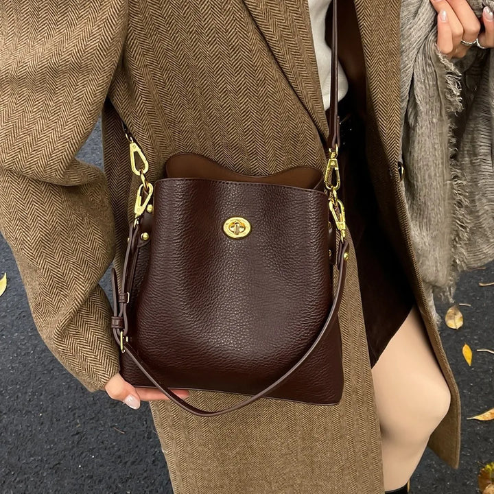 Bethany - Elegant Leather Handbag