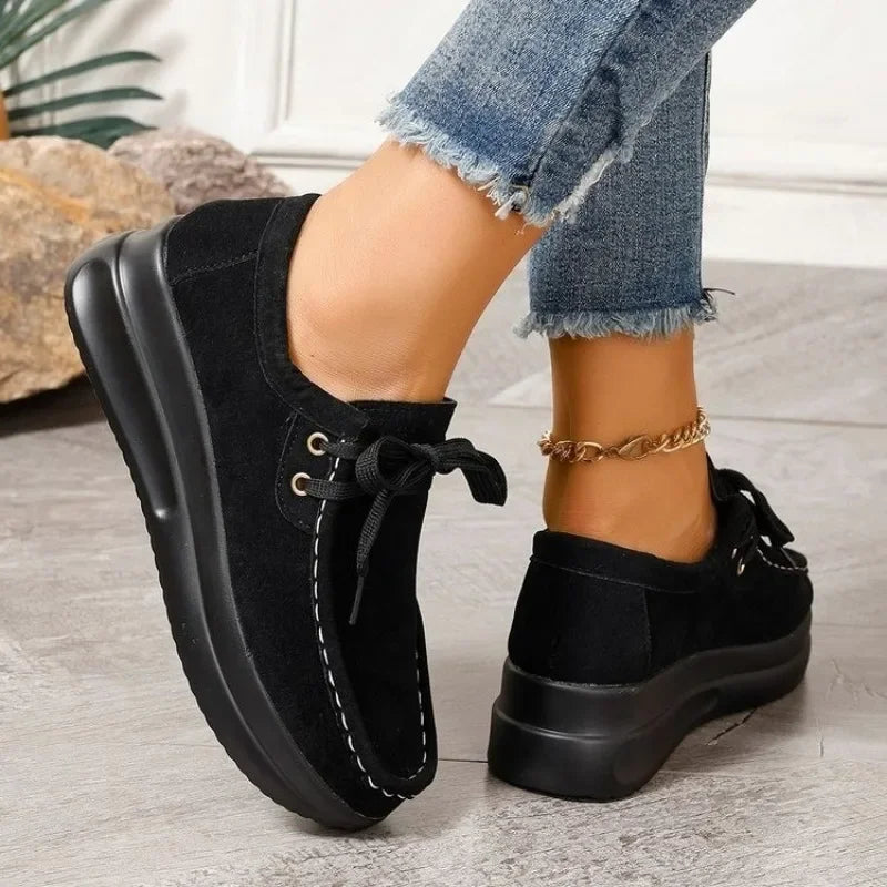 Catherine - Stylish Suede Sneakers