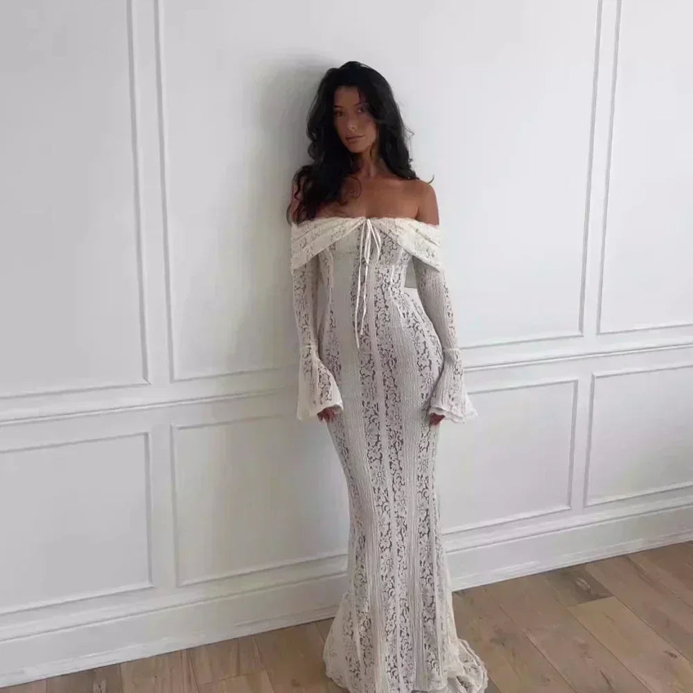 Hannah - Elegant Lace Maxi Dress