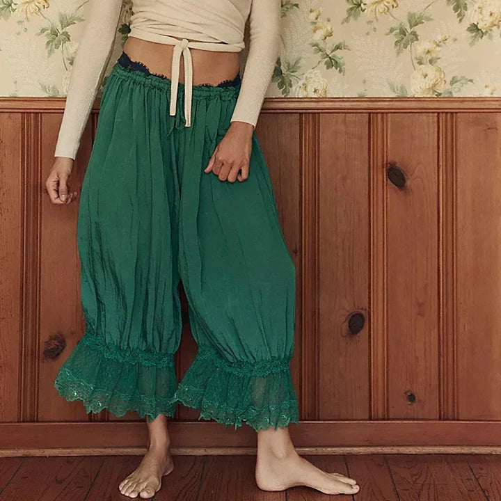 Matilda - Fluid Lace Pants