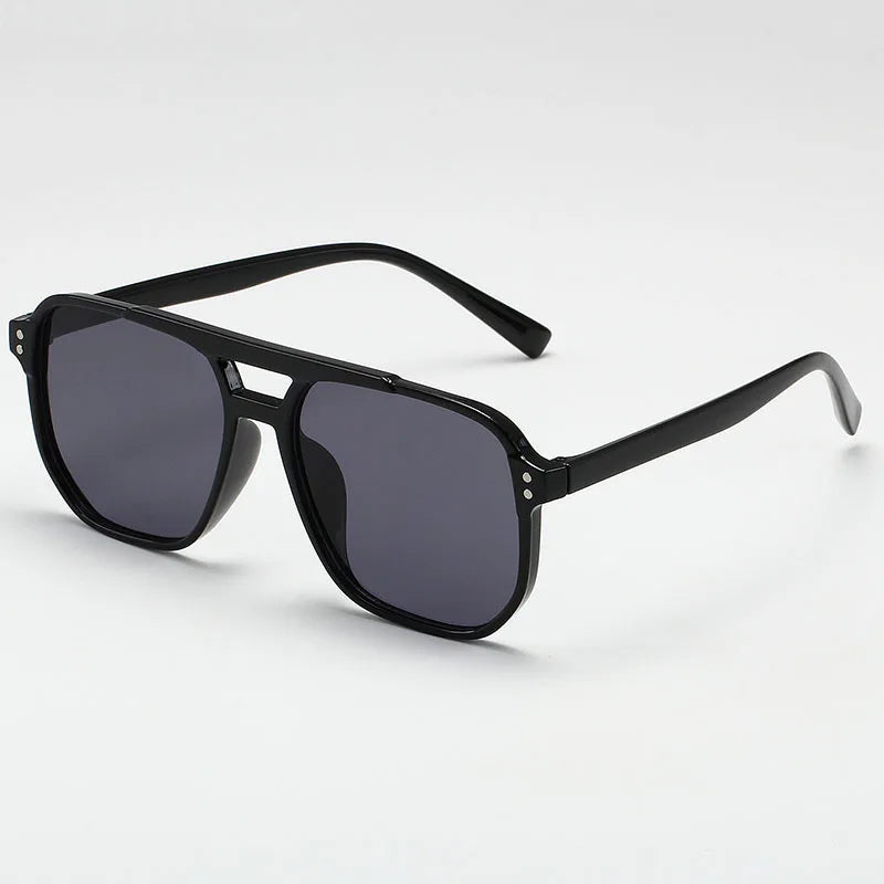 Finley - Bold Retro Sunglasses
