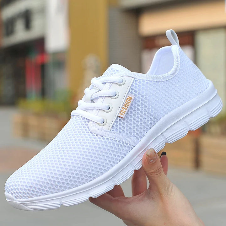Clover - Breathable Sneaker