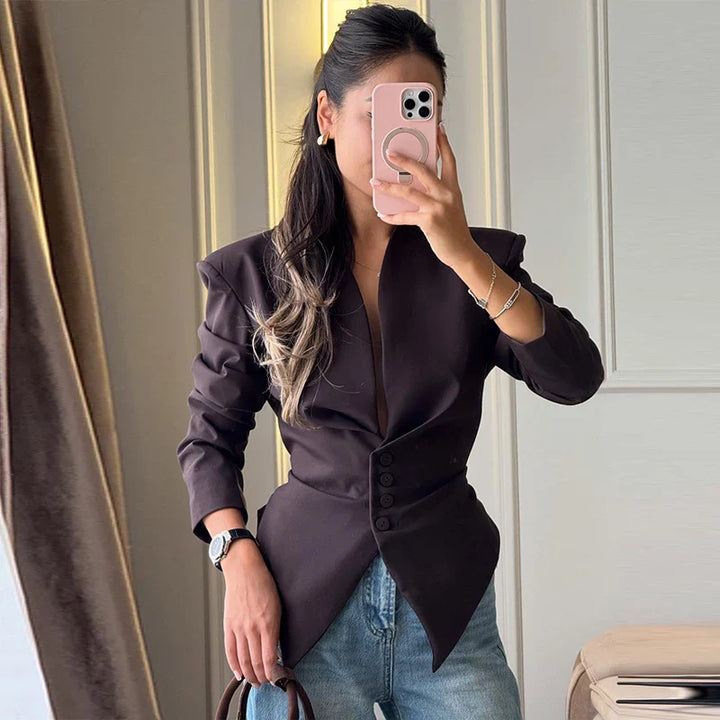 Nicole - Elegant Structured Blouse