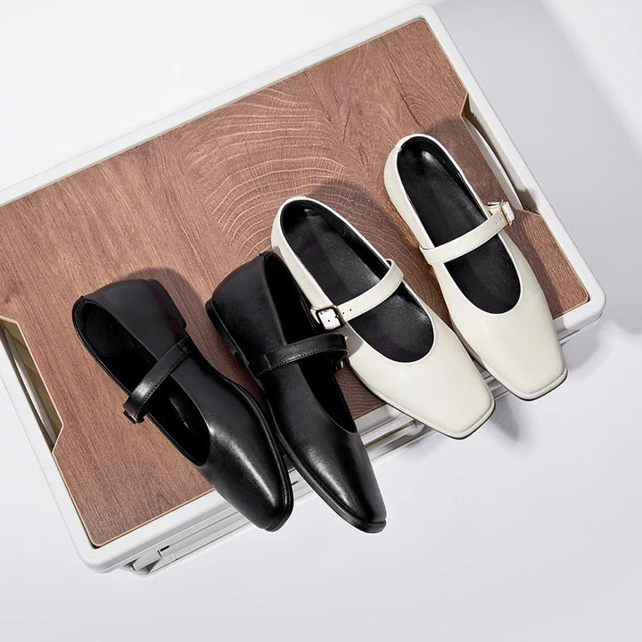 Winslet - Sleek Cowhide Sandal