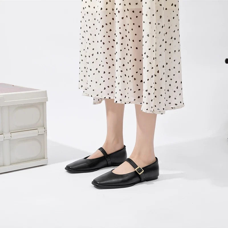 Winslet - Sleek Cowhide Sandal