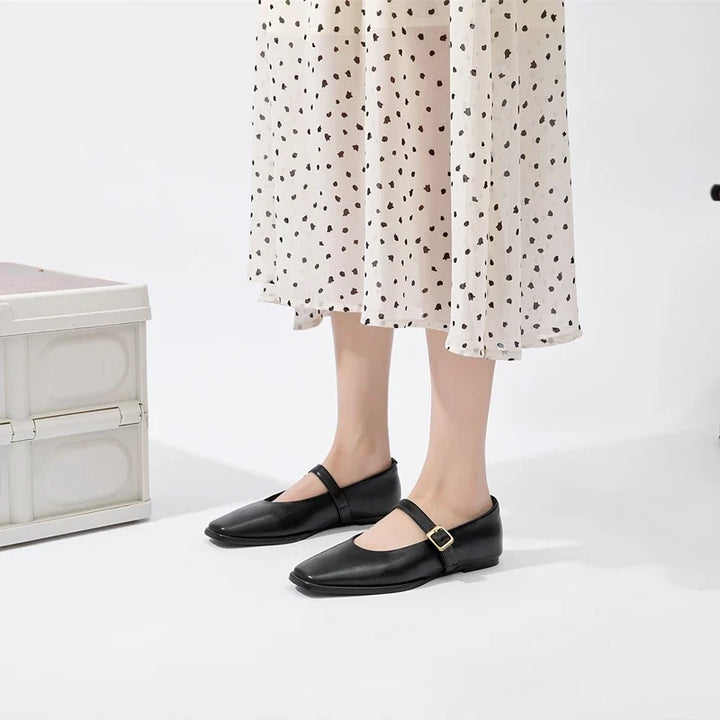 Winslet - Sleek Cowhide Sandal