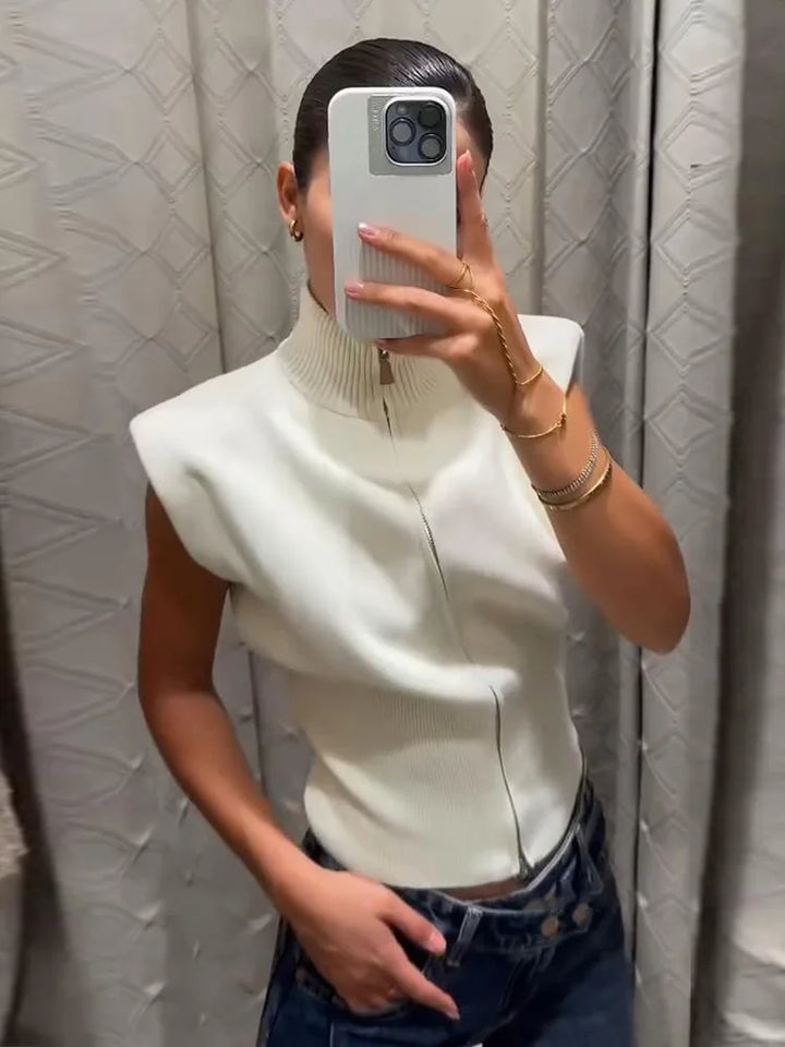 Zakia - Elegant Silk Blouse