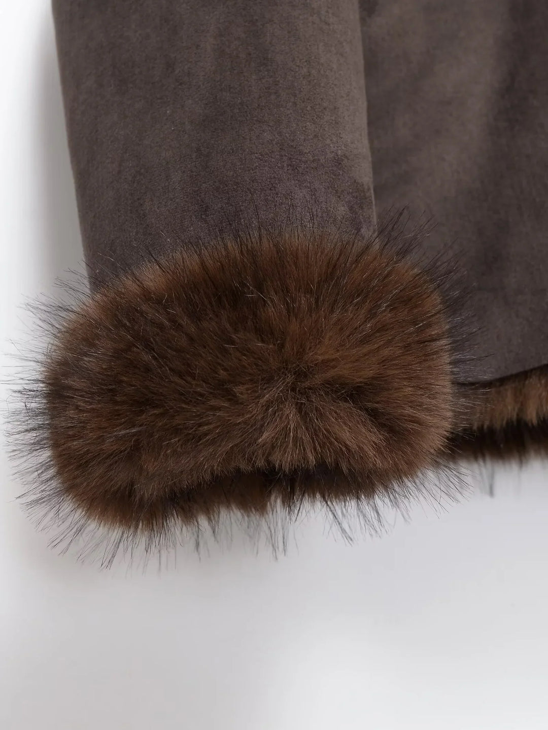 Zakia - Chic Plush Jacket