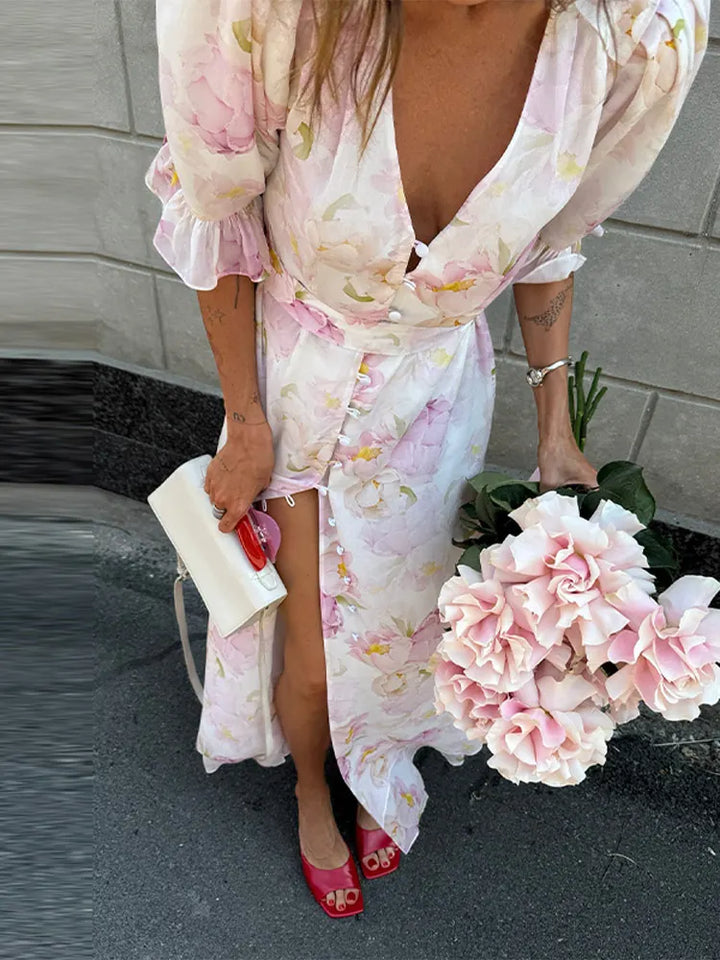 Quiana - Flowing Floral Dress