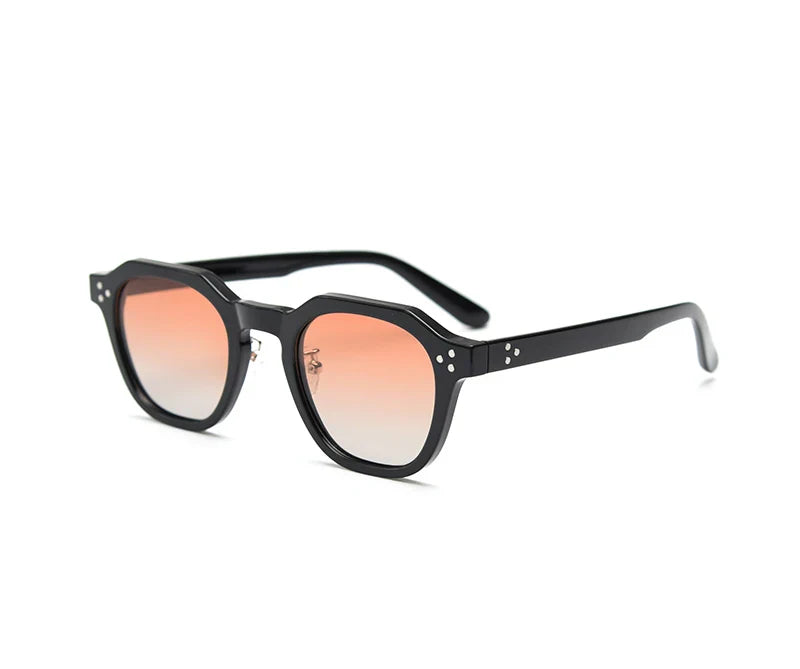 Quincy - Sleek Retro Sunglasses
