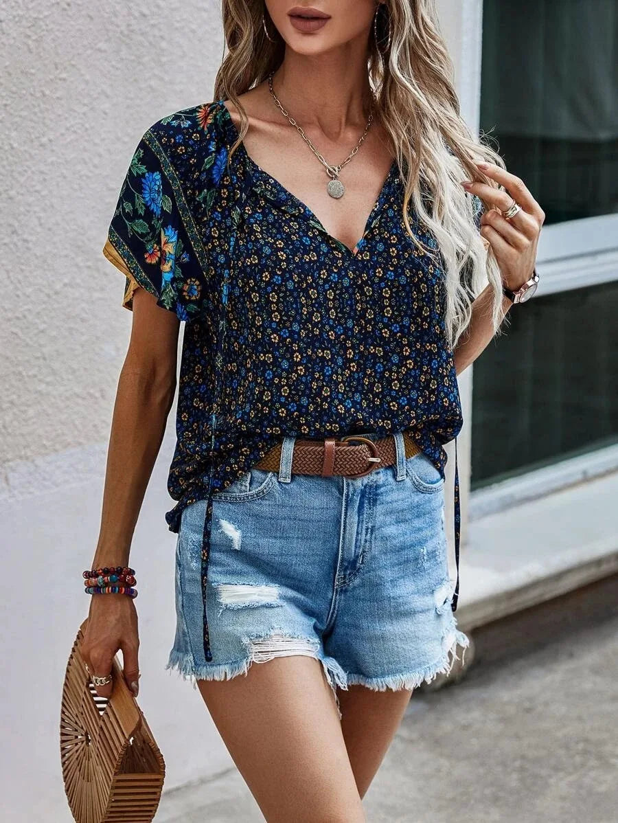Holly - Lively Floral Blouse