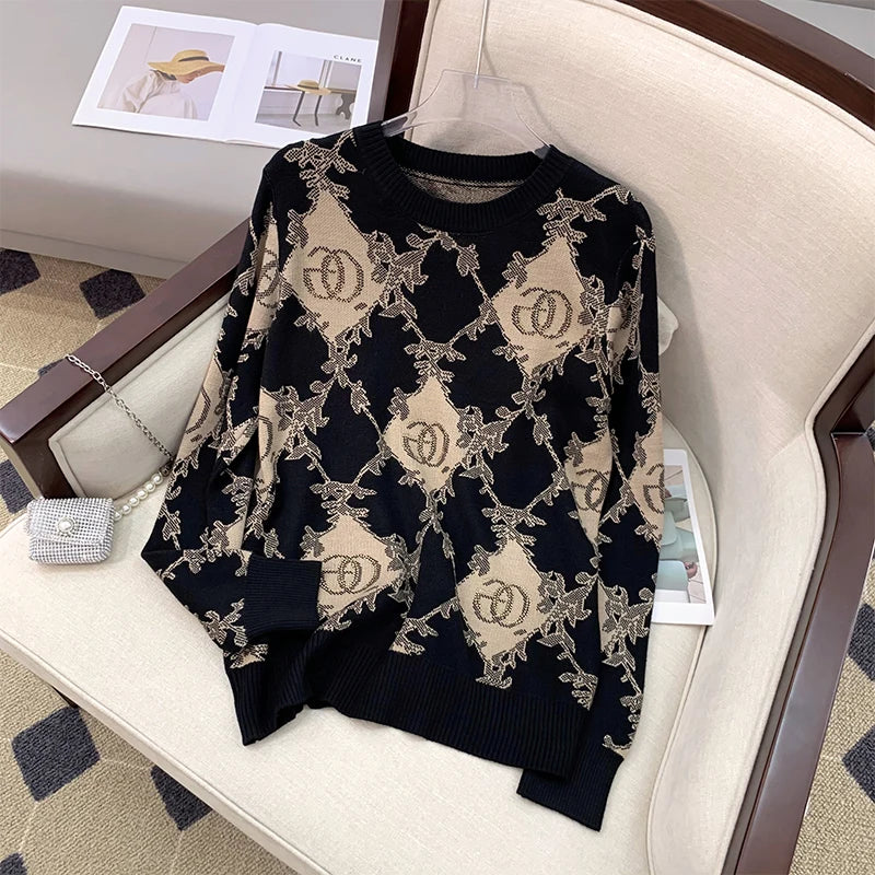 Daphne - Elegant Wool Sweater