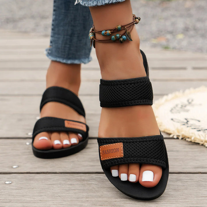 Larissa - Comfortable Sporty Sandal