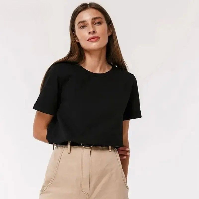 Willow - Soft Minimalist Shirt