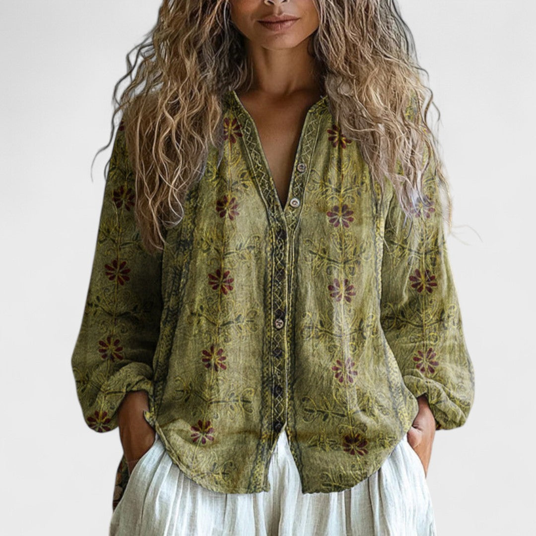 Alana - Effortless Silk Blouse