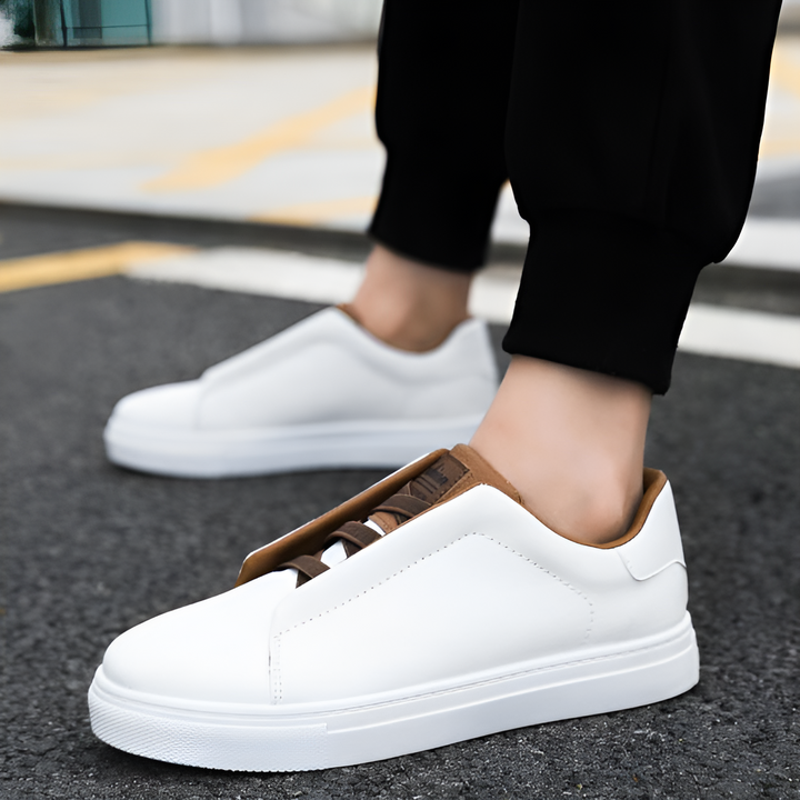 Henley - Sleek Leather Sneakers