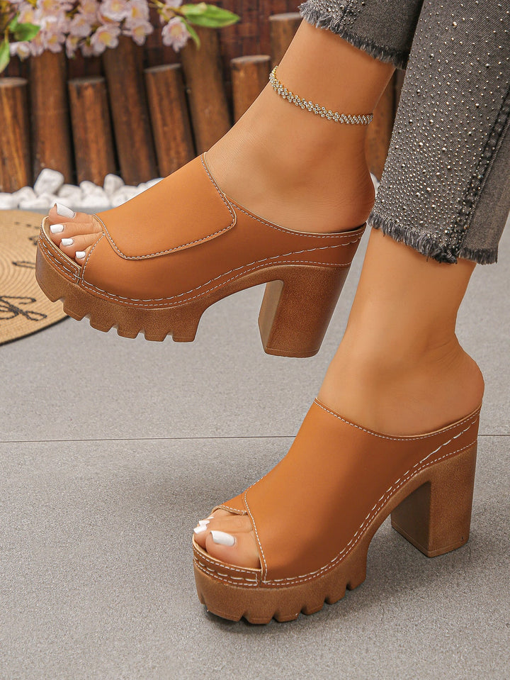Kayla - Chic Block Heeled Sandal