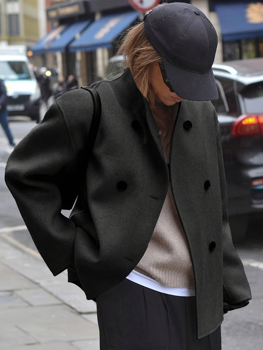 Utopia - Elegant Oversized Coat