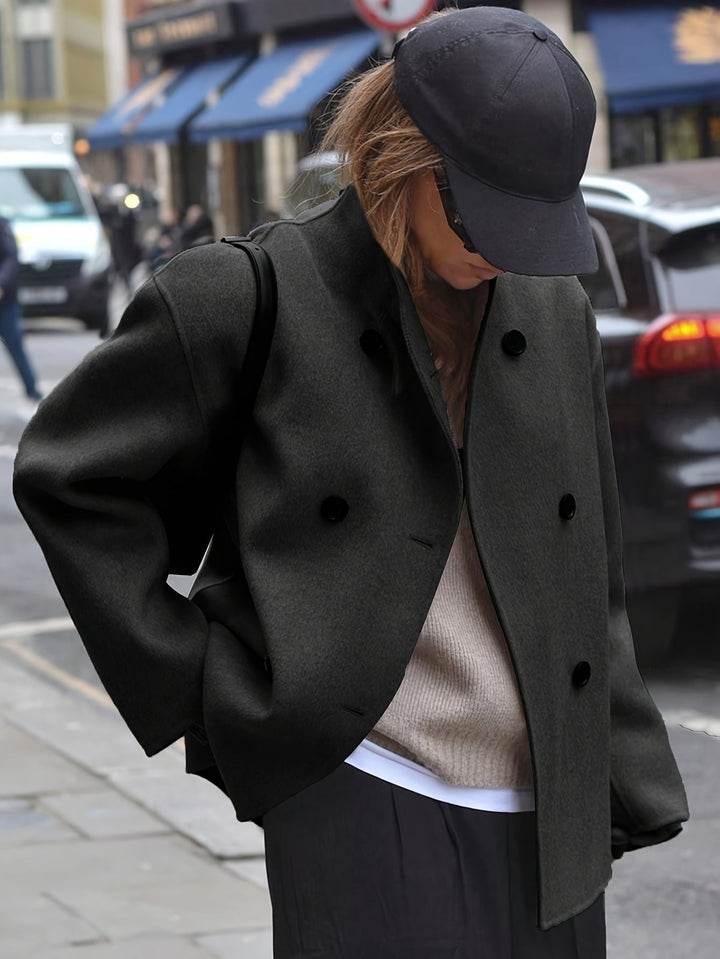 Utopia - Elegant Oversized Coat