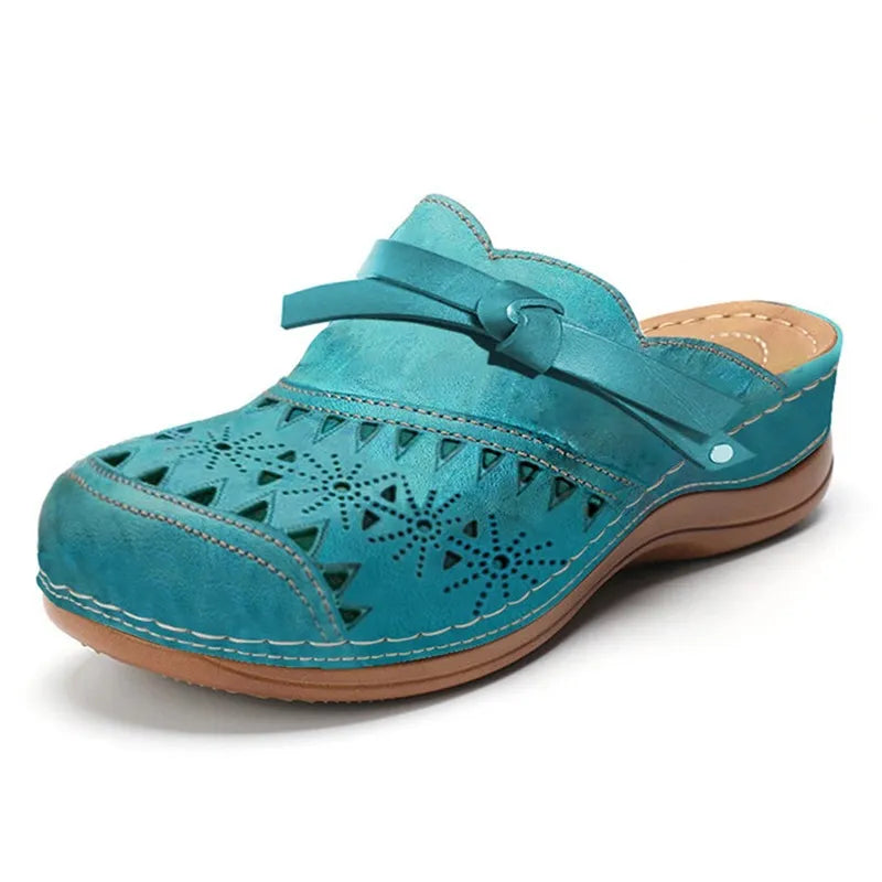 Ruby - Soft Stylish Clogs