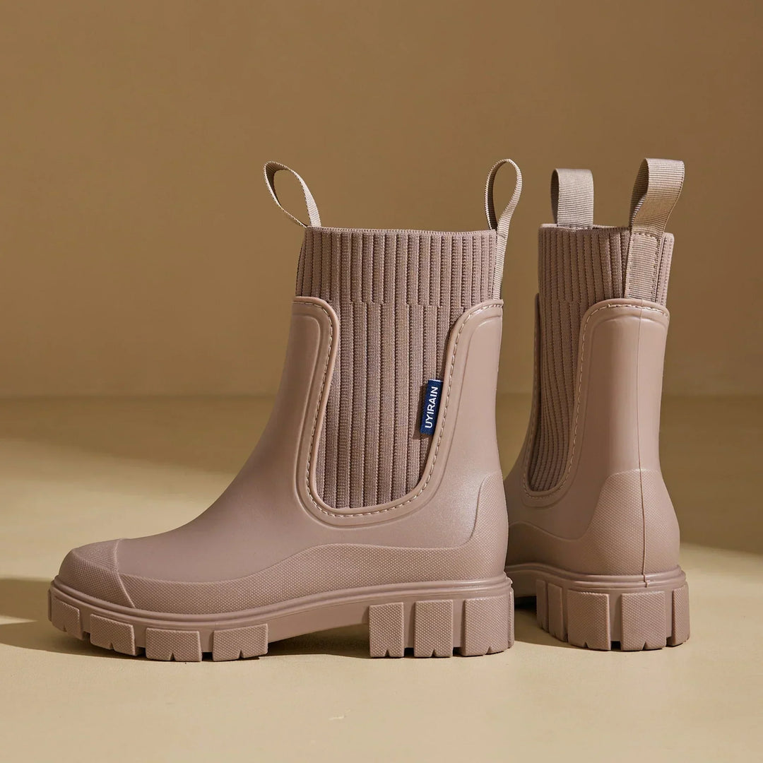 Annie - Sleek Comfort Boots