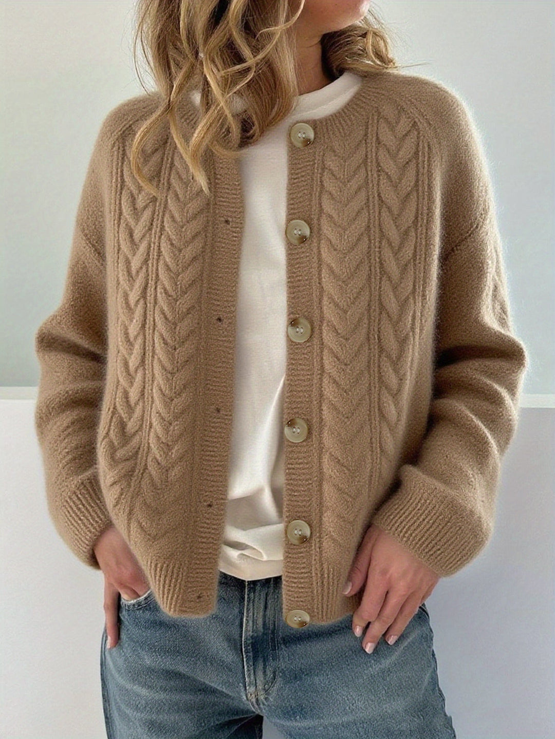 Zaria - Cozy Knit Cardigan