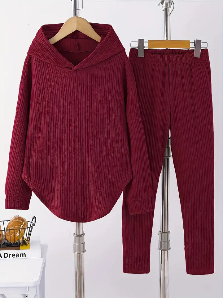 Winona - Cozy Crinkled Suit