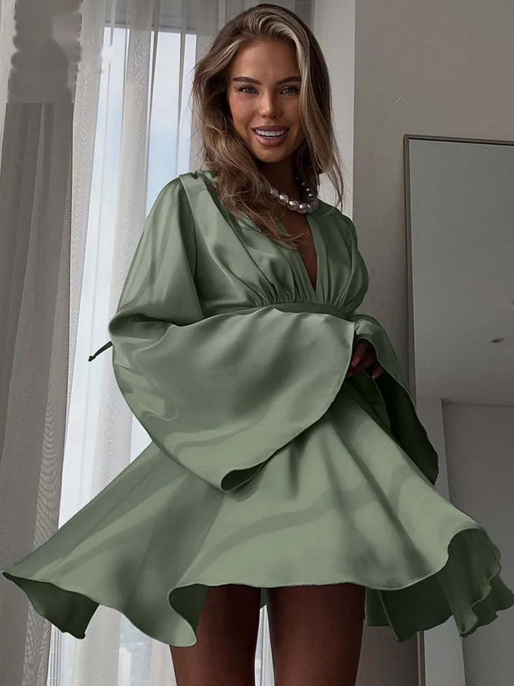Thea - Glimmering Silk Dress