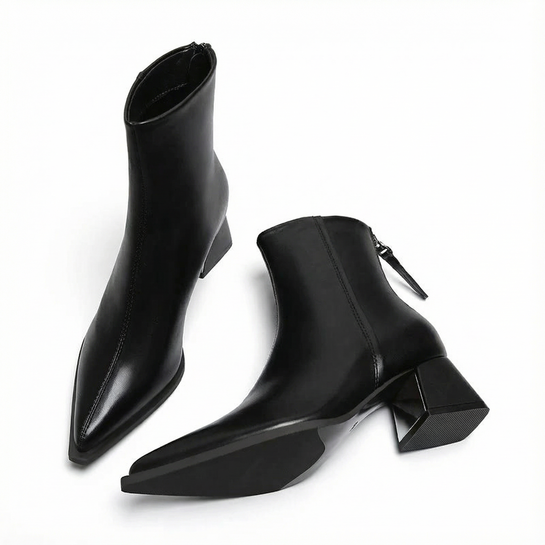 Luna - Sleek Leather Boots