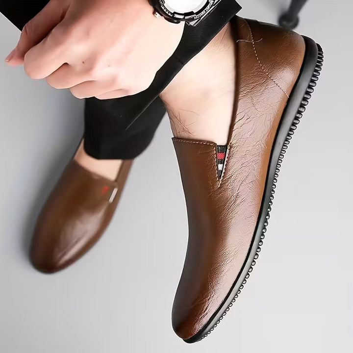 Nico - Sleek Leather Loafer
