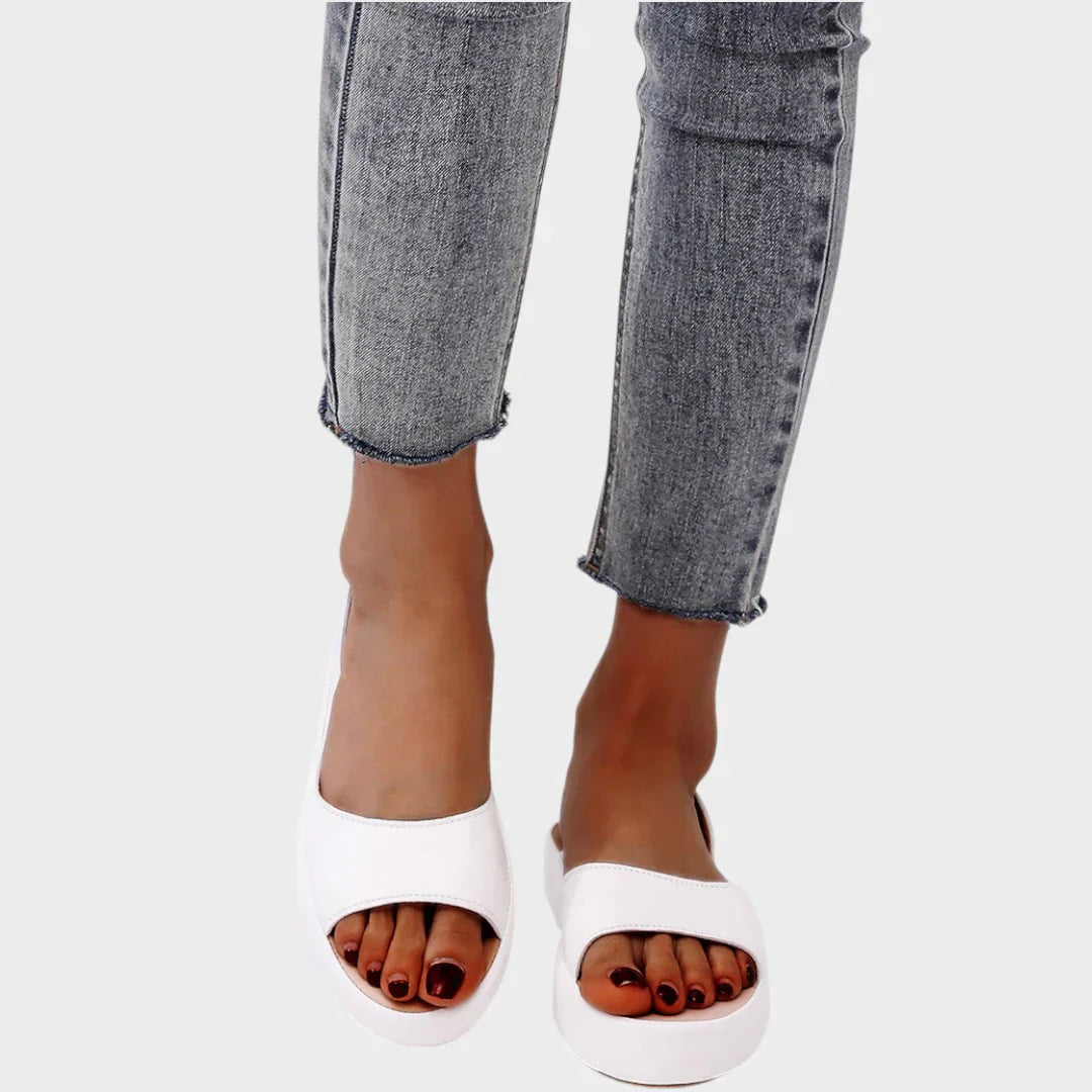 Paisley - Smooth Chic Sandals