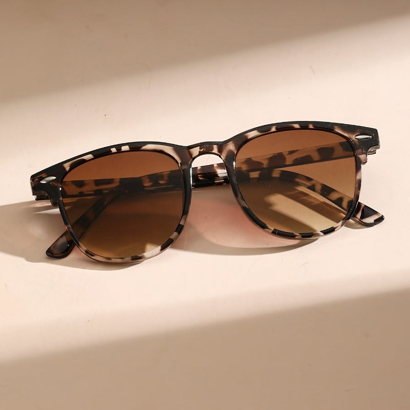 Michelle - Elegant Gradient Sunglasses